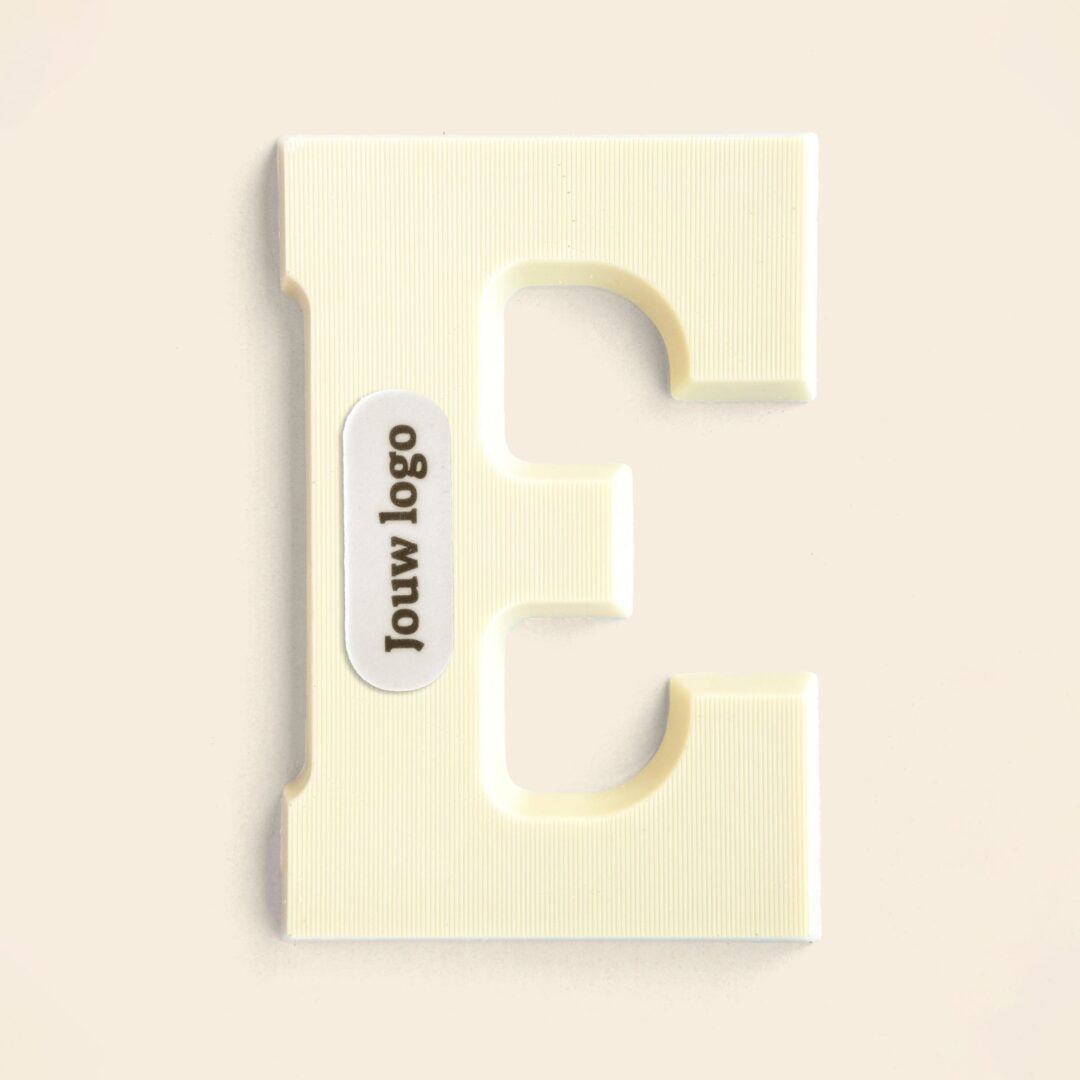 Schokoladenbuchstabe Eigenes Logo E Weiß